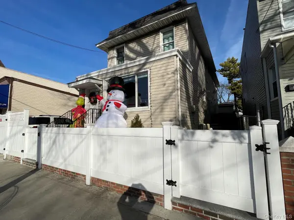 5909 69th ST #2 R, Maspeth, NY 11378