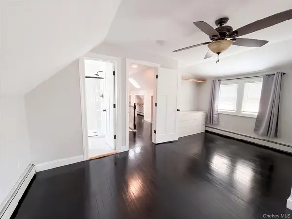 116 S Clinton AVE, Bay Shore, NY 11706
