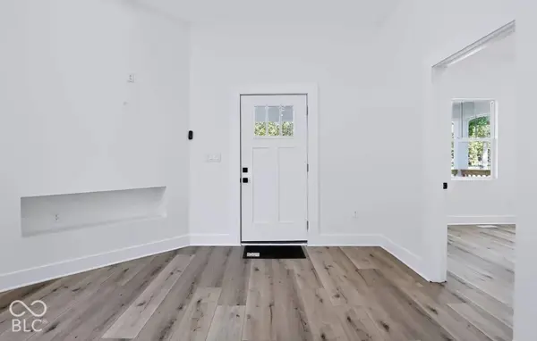 652 Marion, Indianapolis, IN 46221