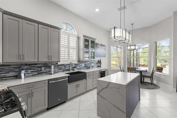 7622 DESERT INN WAY, Lakewood Ranch, FL 34202