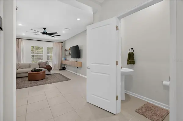 685 PERONI AVE, Debary, FL 32713
