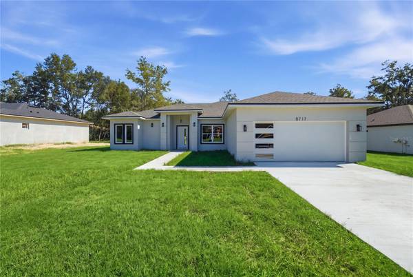 8717 N AMBOY DR, Citrus Springs, FL 34433