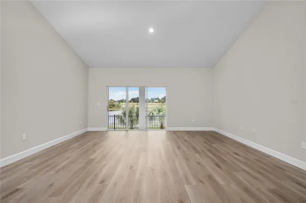 1110 CHESTNUT ST, Clermont, FL 34711