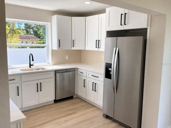 4226 LAKE RICHMOND DR, Orlando, FL 32811
