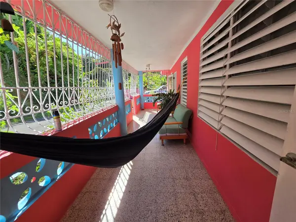 812 CASA DE CAMPO BO. DAJAOS, Bayamon, PR 00956