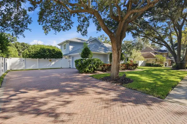 12383 WINDTREE BLVD, Seminole, FL 33772