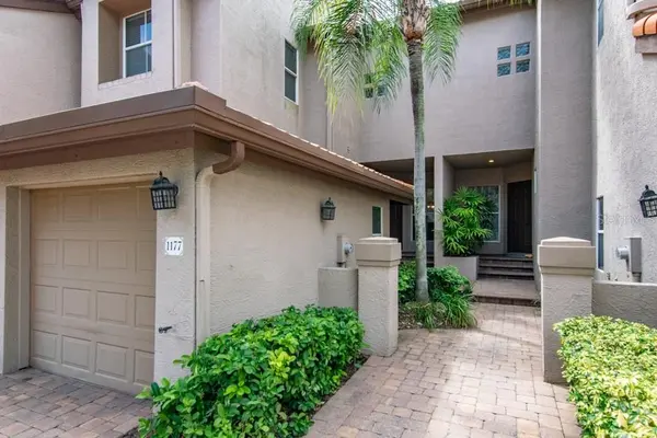 1177 SHIPWATCH CIR, Tampa, FL 33602