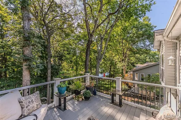 611 Woodchuck LN, Lake St Louis, MO 63367