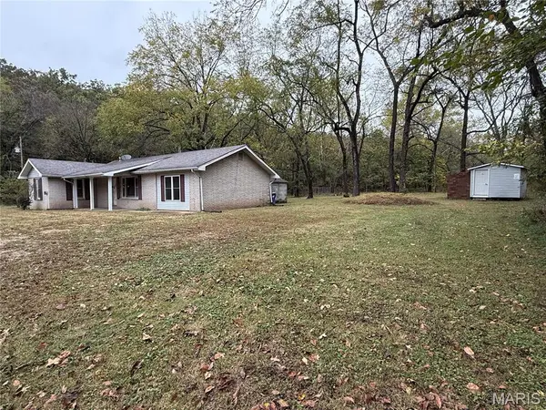 18255 County Road 8260, Rolla, MO 65401