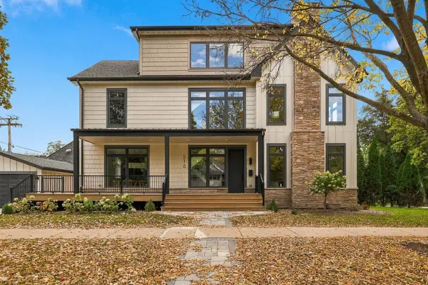 516 W 6th ST, Hinsdale, IL 60521