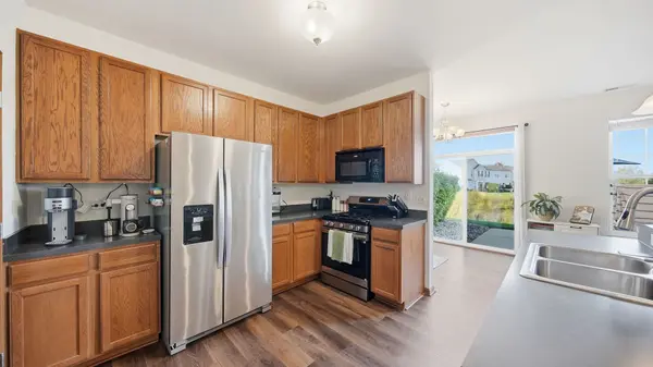 15250 Kenmare CIR #15250, Manhattan, IL 60442