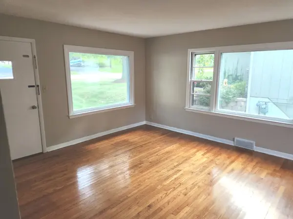 210 E Forest ST, Marengo, IL 60152
