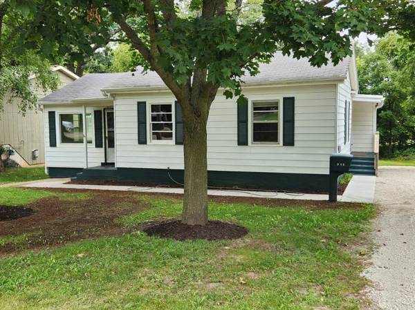 210 E Forest ST, Marengo, IL 60152