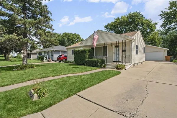 1137 Scott AVE, Waterloo, IA 50701