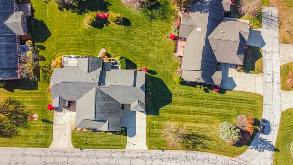 3508 Bob White Circle, Valparaiso, IN 46383