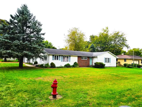 201 W Walnut ST, Morocco, IN 47963