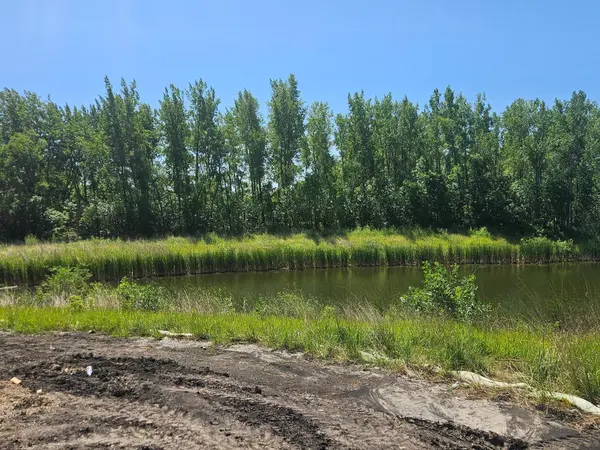 246 10th AVE NE, Hutchinson, MN 55350