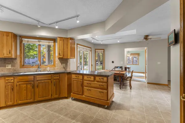 12354 Magnolia CIR NW, Coon Rapids, MN 55448