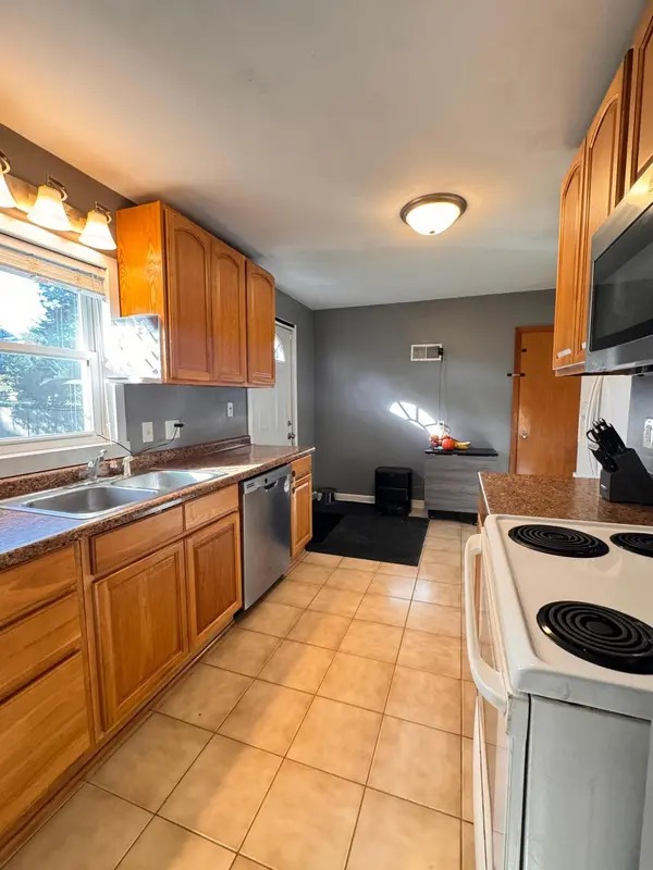 905 9th AVE NW, Rochester, MN 55901