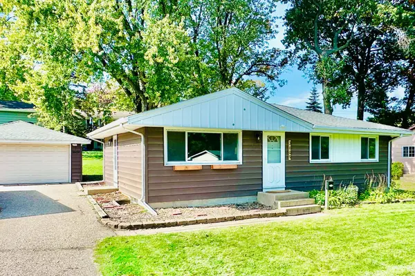 3609 Decatur AVE N, New Hope, MN 55427