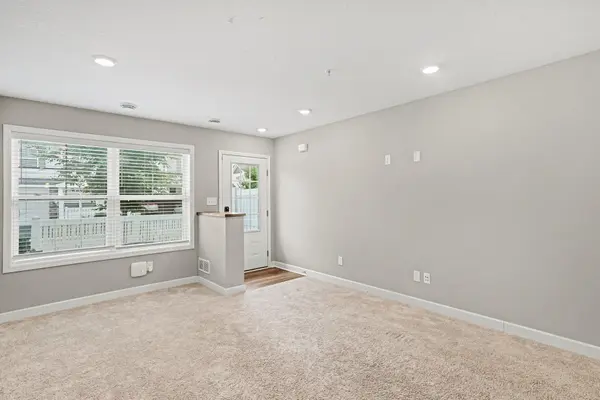 1218 Upper 142nd ST E, Rosemount, MN 55068