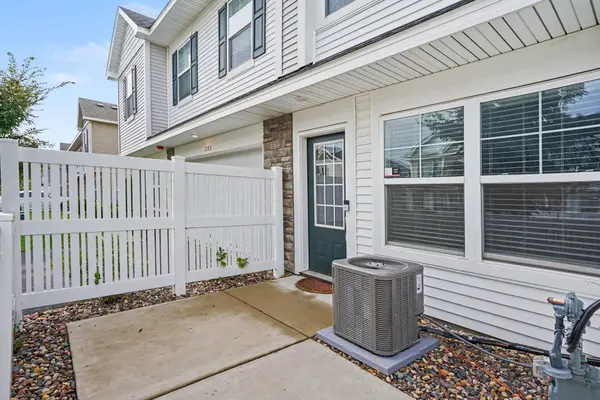 1218 Upper 142nd ST E, Rosemount, MN 55068