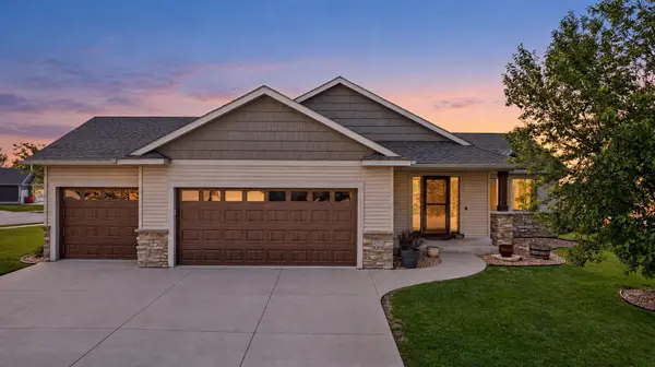 4201 Dodge LN NE, Rochester, MN 55906