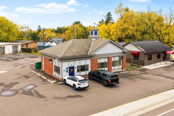 14 E Calvary RD, Duluth, MN 55803