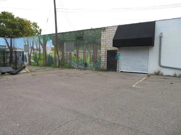 1812 S 6th ST, Minneapolis, MN 55454
