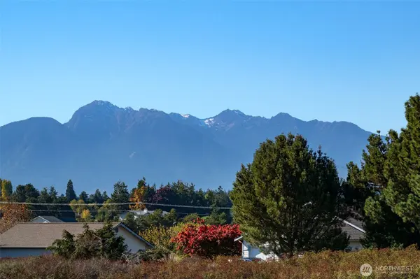 9999 Marine DR, Sequim, WA 98382