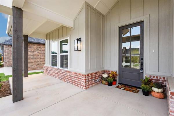 12809 Cobblestone Curve RD, Oklahoma City, OK 73142