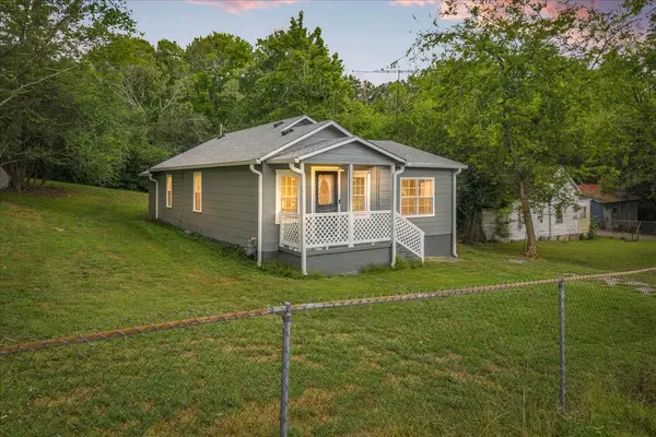 1315 Clayton St, Athens, TN 37303