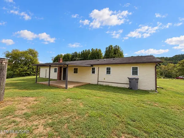 196 Sweetwater Rd, Philadelphia, TN 37846