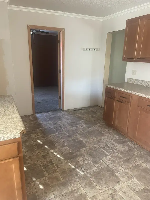 1107 Main, Kiowa, KS 67070
