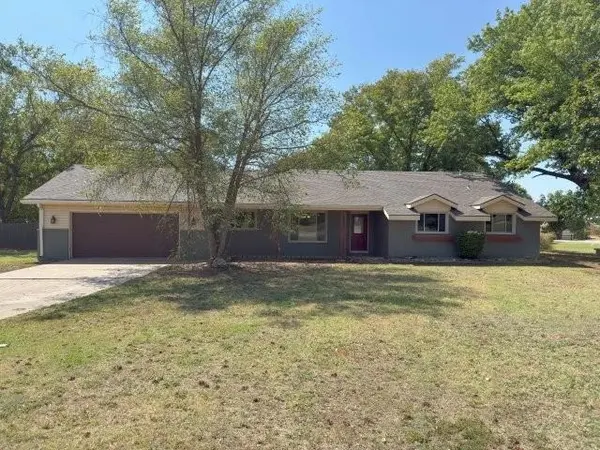 1 Lakewynds Dr., Arkansas City, KS 67005