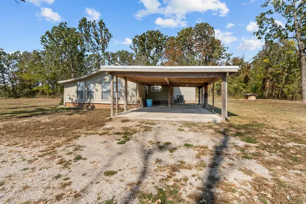 22854 Lawrence 1180, Verona, MO 65769