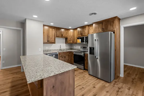 22854 Lawrence 1180, Verona, MO 65769