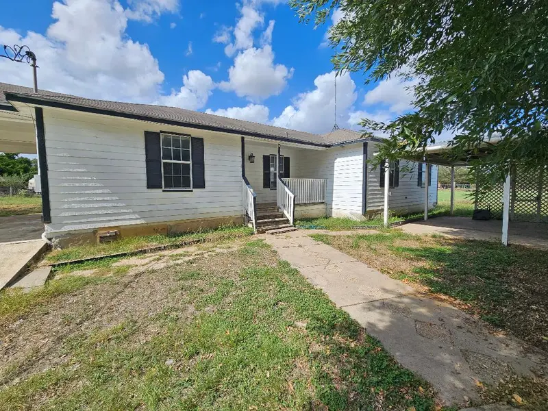 1778 Fm 1704 #C, Elgin, TX 78621