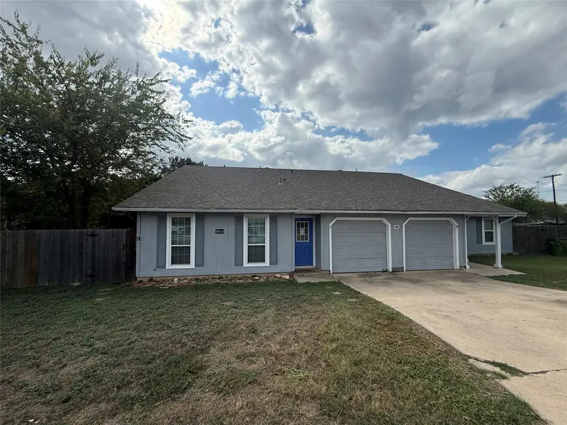 404 Creek CV #A, Round Rock, TX 78664