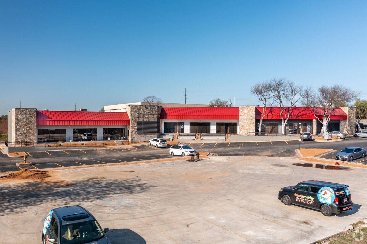 8011 Cameron RD #105, Austin, TX 78754