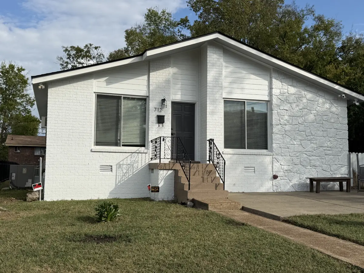 712 14th Ave #S, Nashville, TN 37203