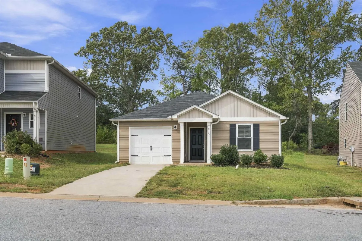 515 DaySpring DR, Inman, SC 29349