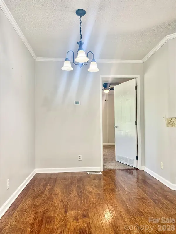 267 Dishmon Family DR, Statesville, NC 28625