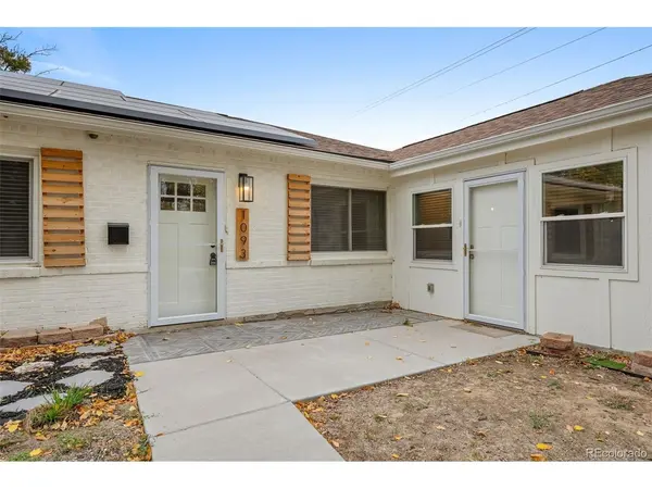 1093 Scranton, Aurora, CO 80011