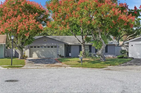 2353 BAYSWATER CT, Orlando, FL 32837