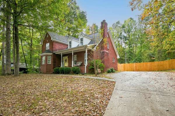112 Hillwood Dr, Dickson, TN 37055