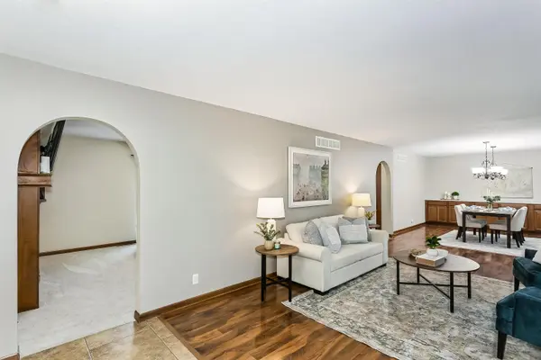 11528 W Valley Hi Dr, Wichita, KS 67209
