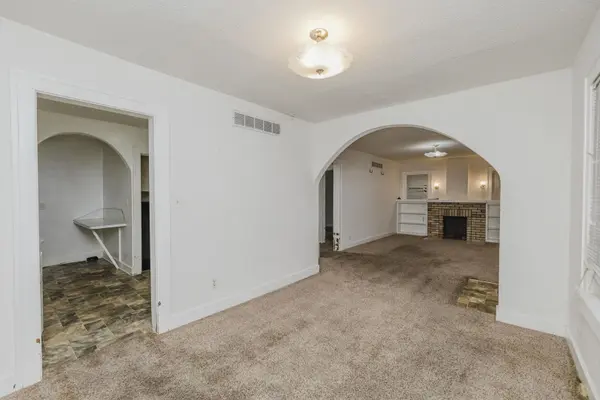601 N Chautauqua, Wichita, KS 67214