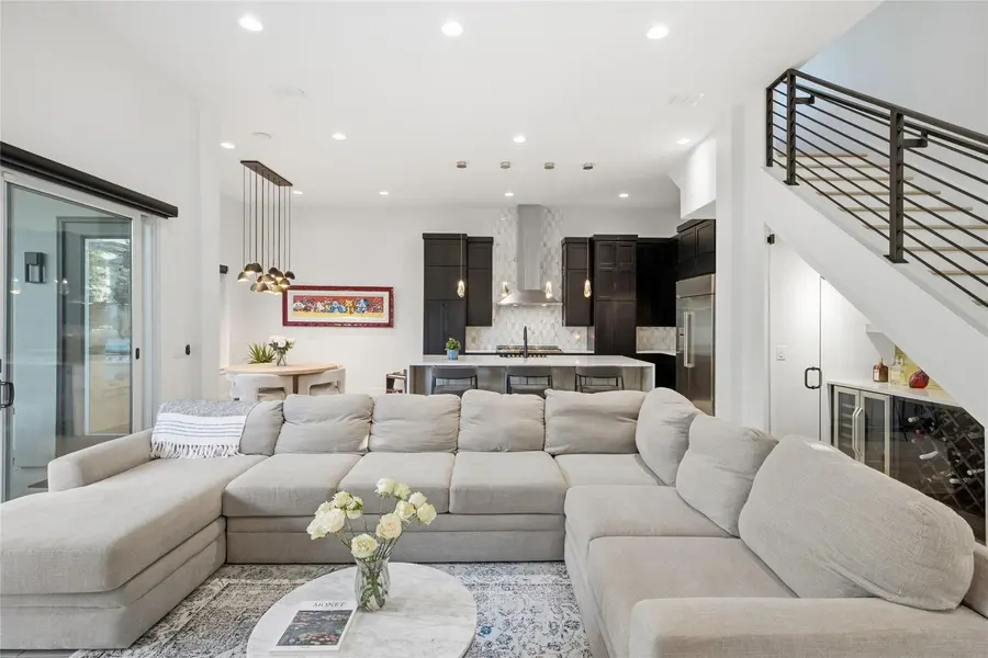 706 Crestone Stream DR, Austin, TX 78738