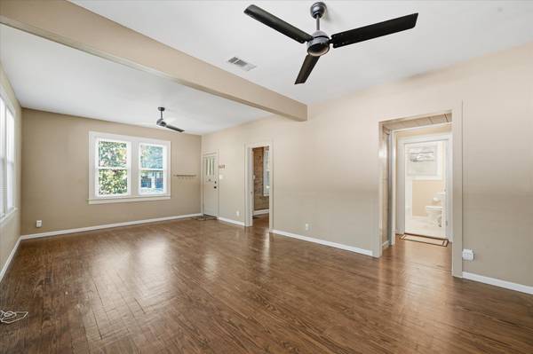 2407 Willow ST, Austin, TX 78702